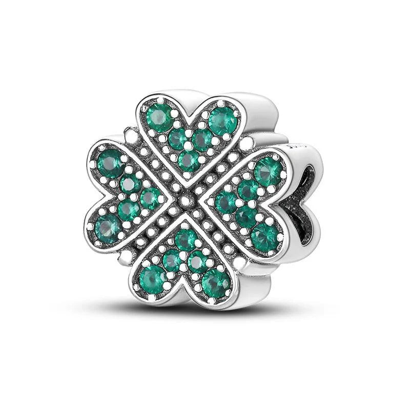 Lóhere Charm